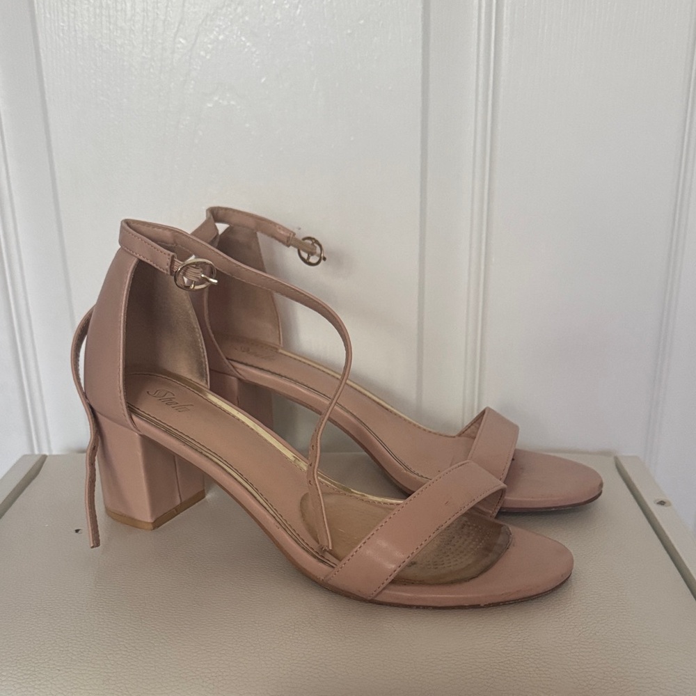 Elegant Pink Block Heel Sandals